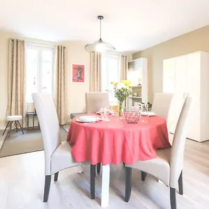 Charme Au Coeur D'avignon Appartamento