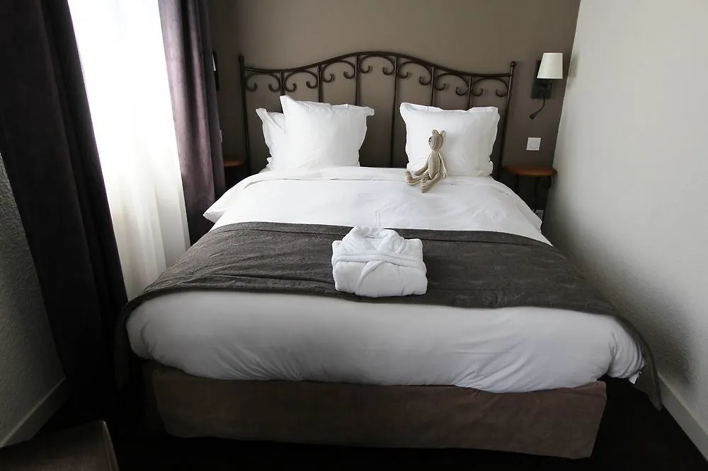 אביניון Hotel De L'Horloge